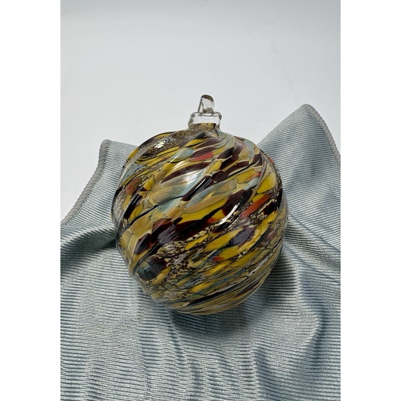 Hand-Blown Art Glass Hanging Witch Ball / Witching Orb 3-1/2" - Picture 5 of 5